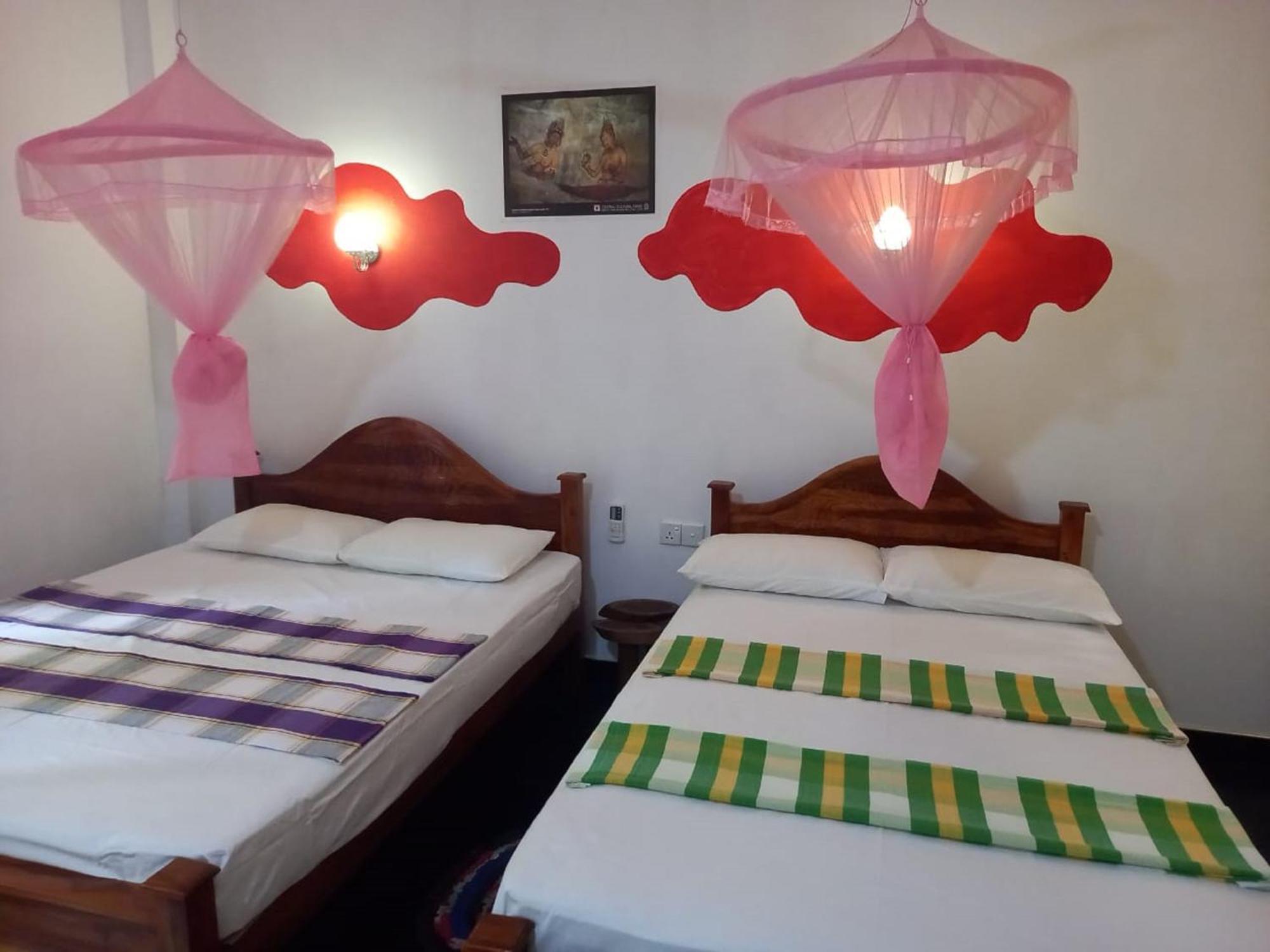 N S K Green Villa سيغيرِيا المظهر الخارجي الصورة